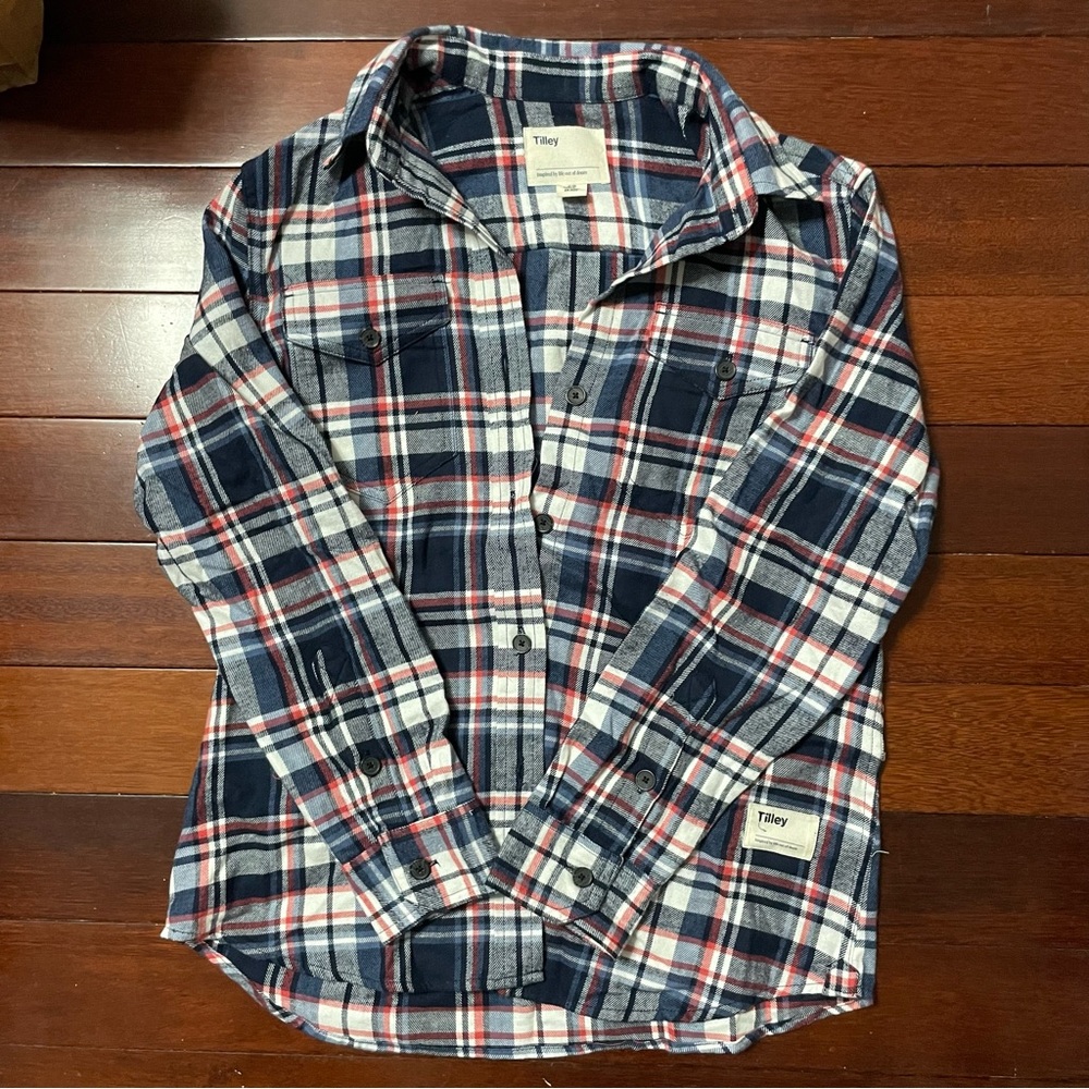 Women’s navy, red, & white plaid flannel shirt